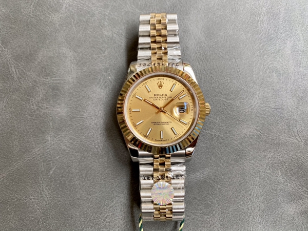 激安ロレックス着用イメージ